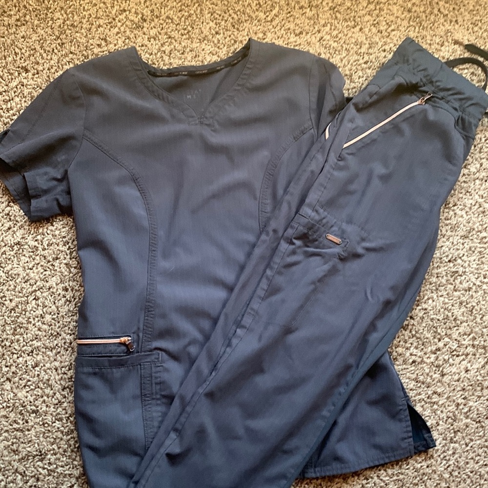 Cherokee Infinity Scrubs